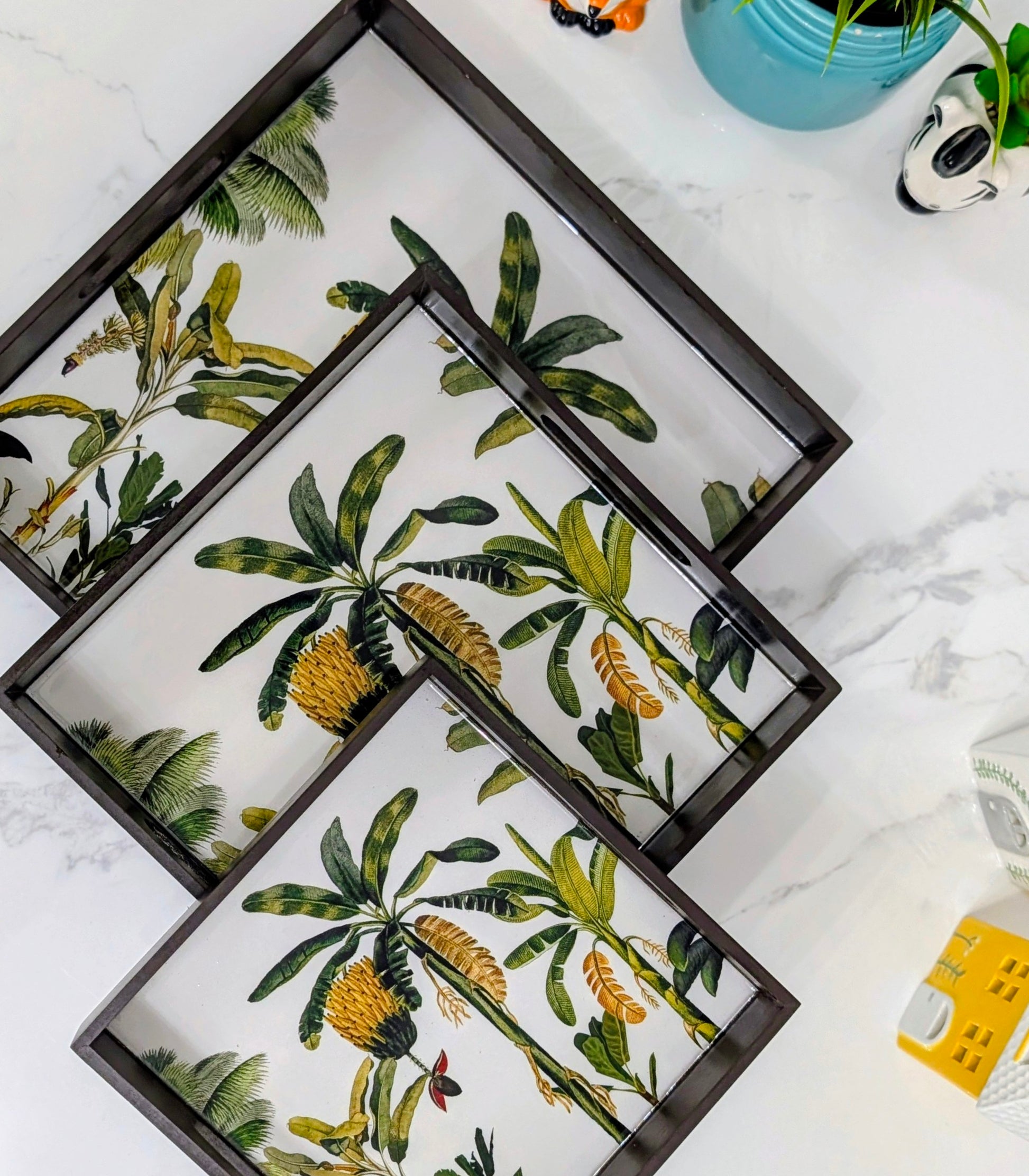 Square MDF wooden tray for serving and decor